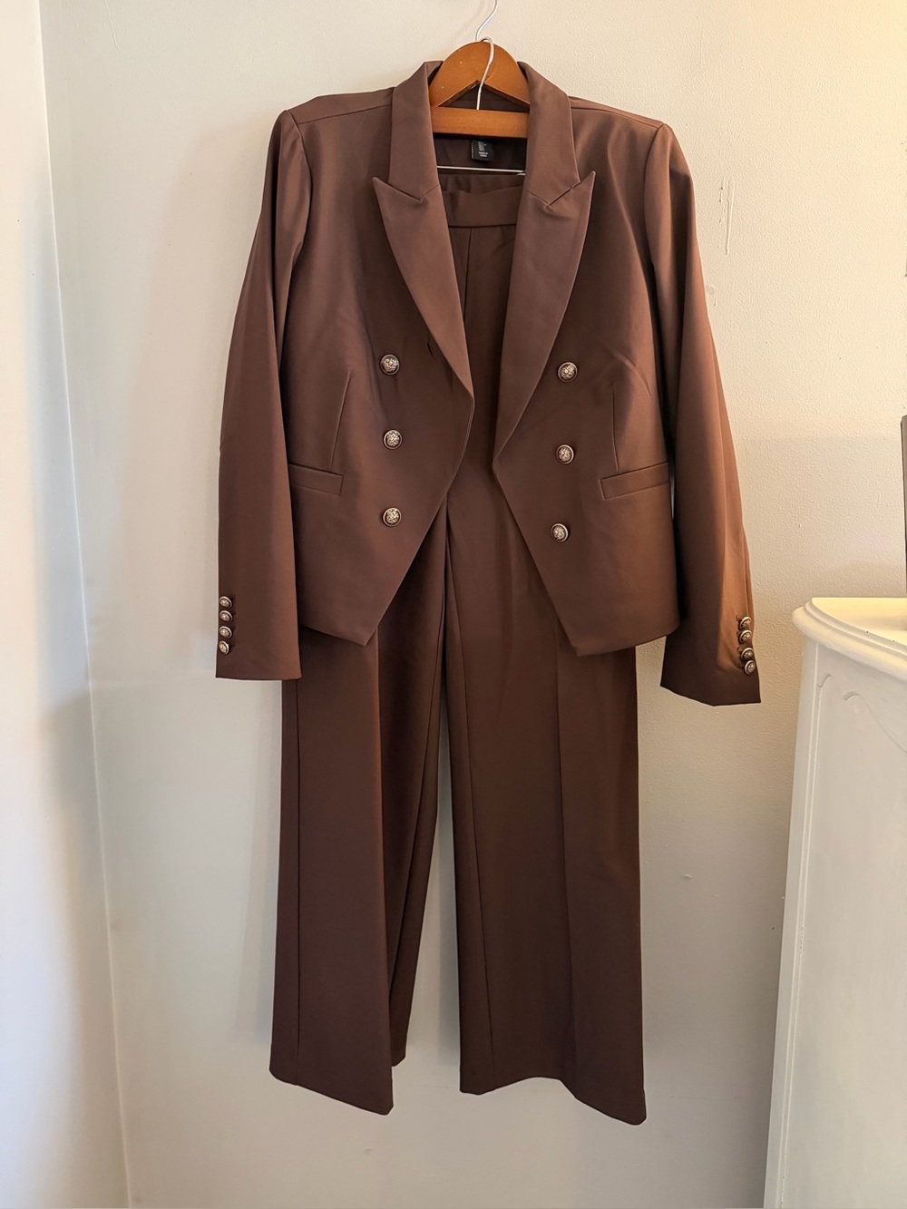 NICOLE MILLER brown 2 piece pantsuit